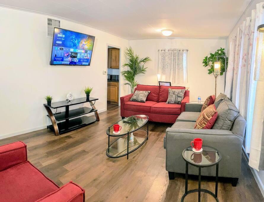Appartement *King Bed/3Bds House Near Naval Base & 6Flags* à Waukegan Extérieur photo